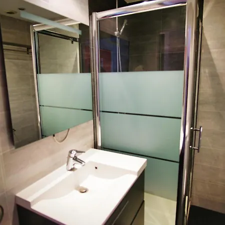 Appartement Ref Nar - Palmes Dproperties *